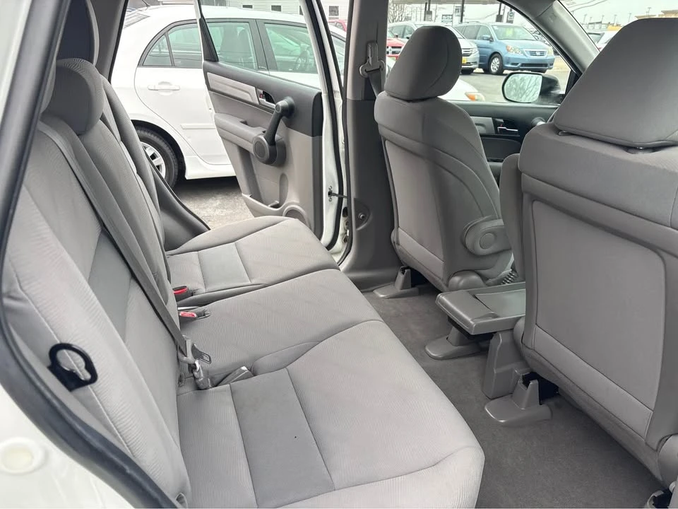 2011 Honda CR-V 3rd Gen - Image 10 of 19