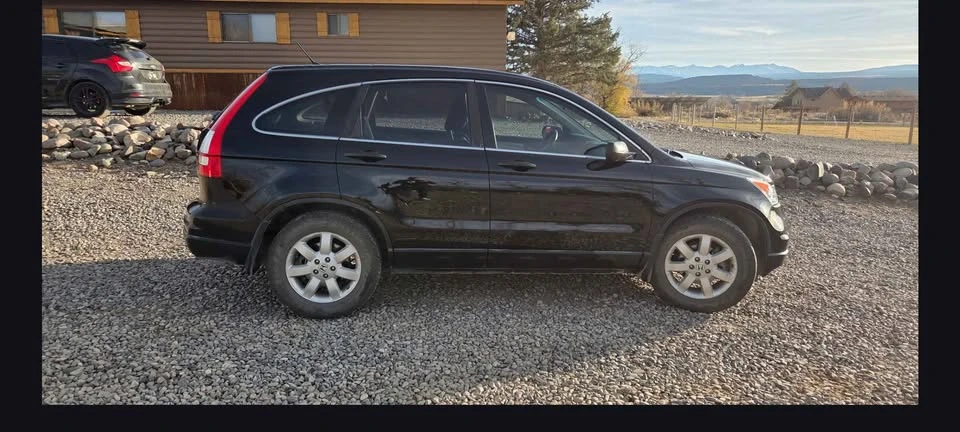 2011 Honda CR-V 3rd Gen - Image 2 of 7