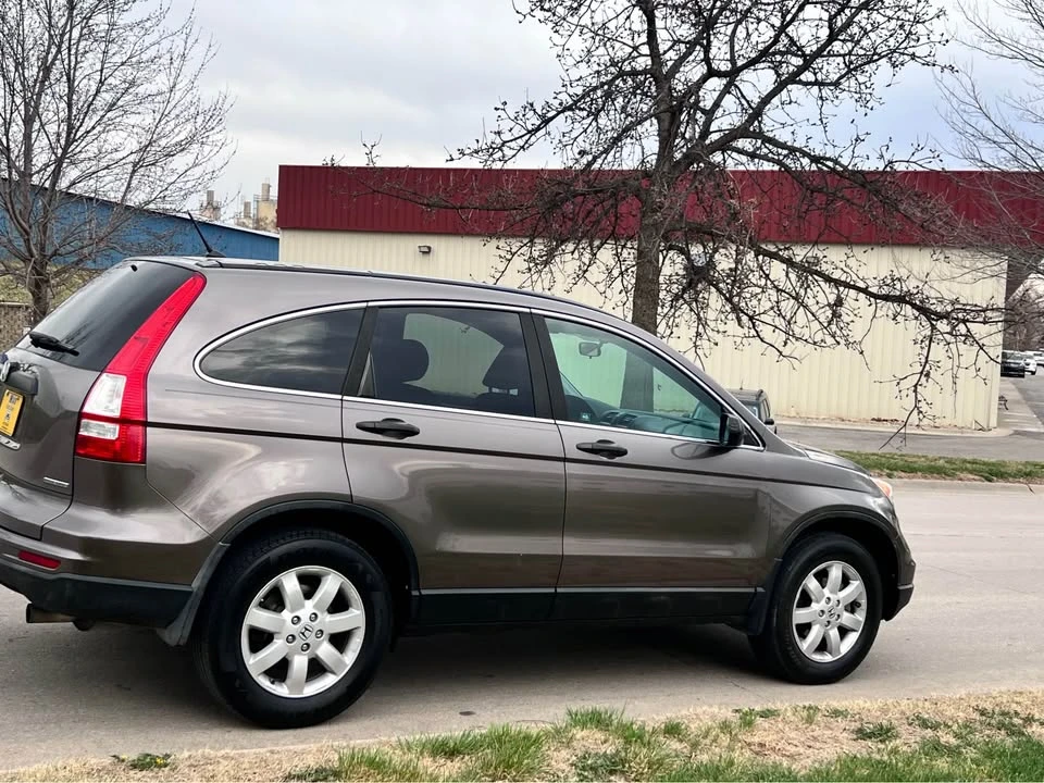 2011 Honda CR-V 3rd Gen - Image 10 of 19
