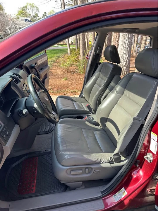 2011 Honda CR-V 3rd Gen - Image 5 of 13