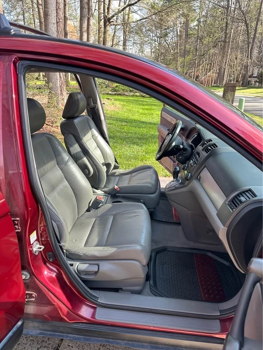 2011 Honda CR-V 3rd Gen - Image 7 of 13