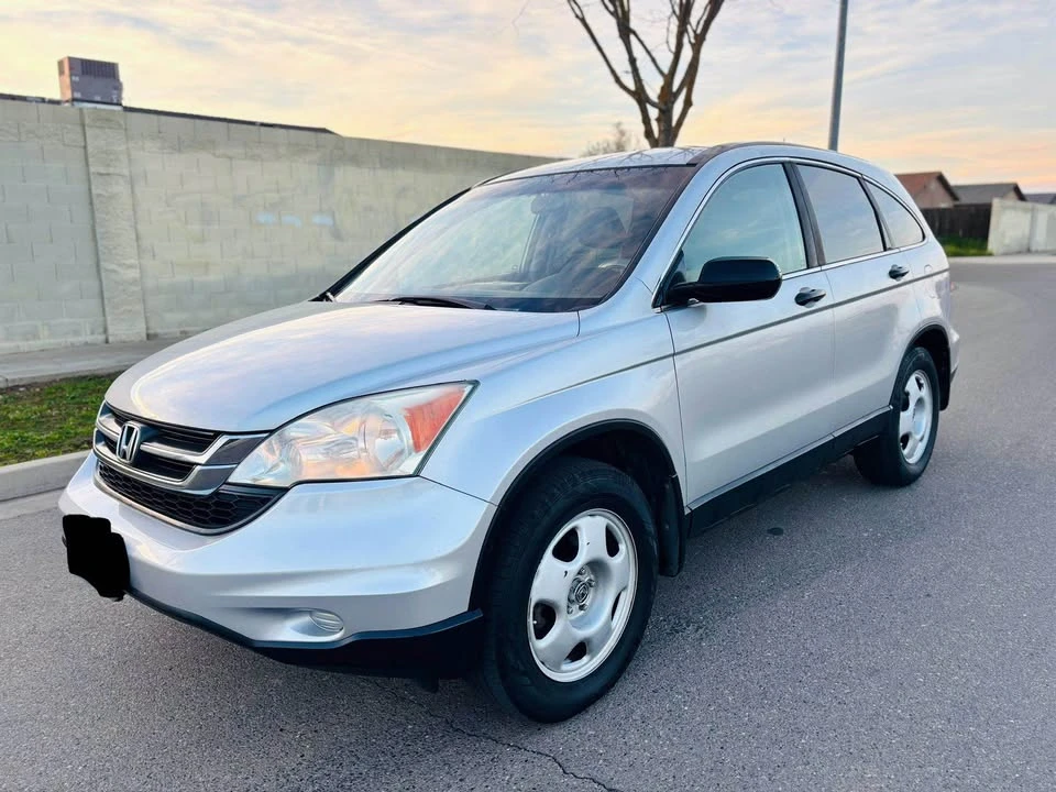 2011 Honda CR-V 3rd Gen - Image 2 of 15