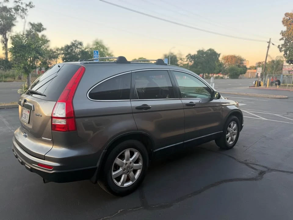 2011 Honda CR-V 3rd Gen - Image 6 of 18