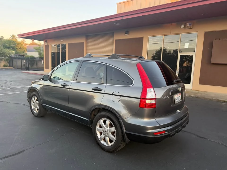 2011 Honda CR-V 3rd Gen - Image 4 of 18