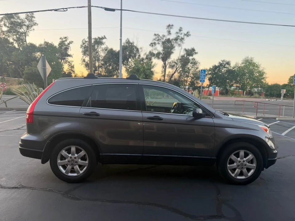 2011 Honda CR-V 3rd Gen - Image 7 of 18