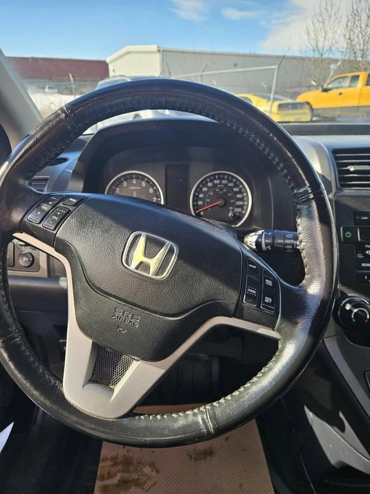 2011 Honda CR-V 3rd Gen - Image 2 of 8