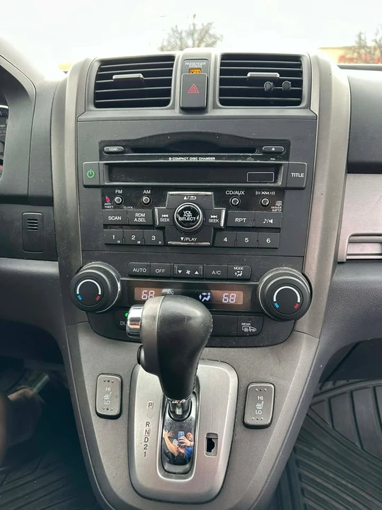 2011 Honda CR-V 3rd Gen - Image 11 of 13