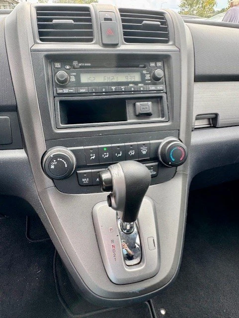 2011 Honda CR-V 3rd Gen - Image 15 of 18