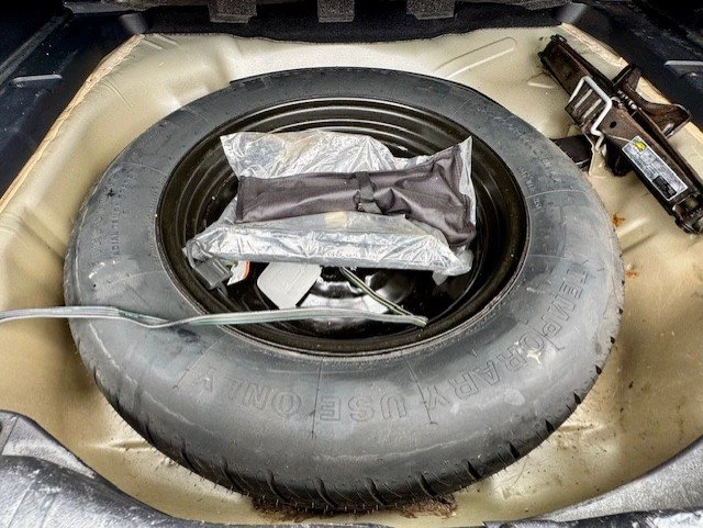 2011 Honda CR-V 3rd Gen - Image 14 of 18