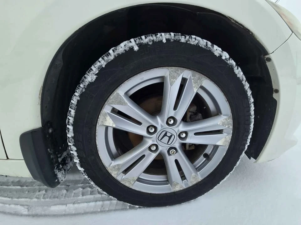 2011 Honda CR-Z - Image 8 of 17