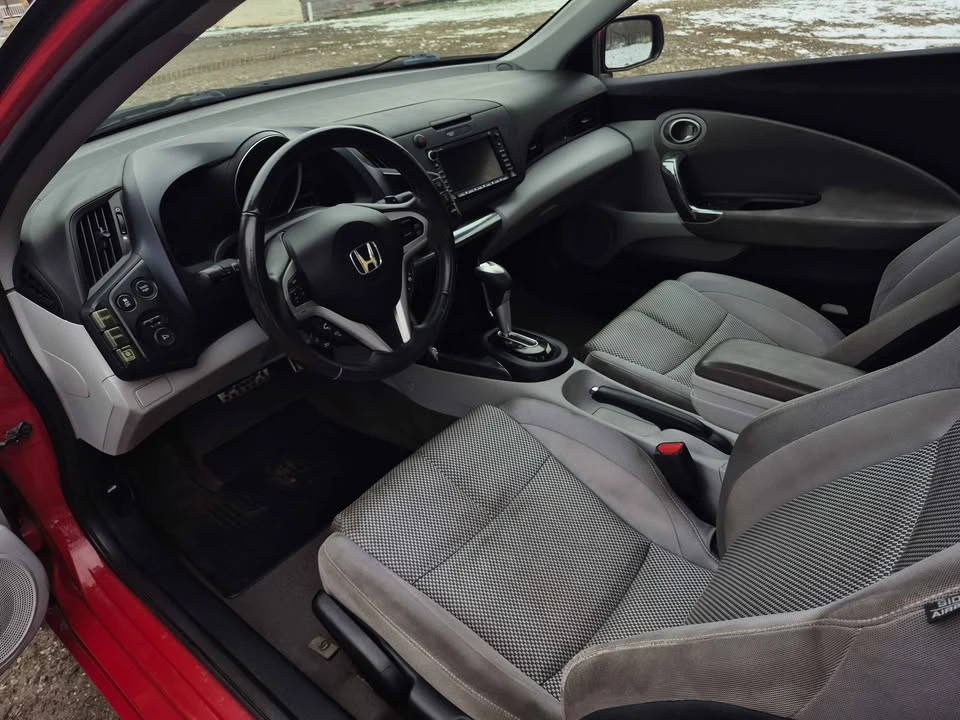 2011 Honda CR-Z - Image 10 of 13