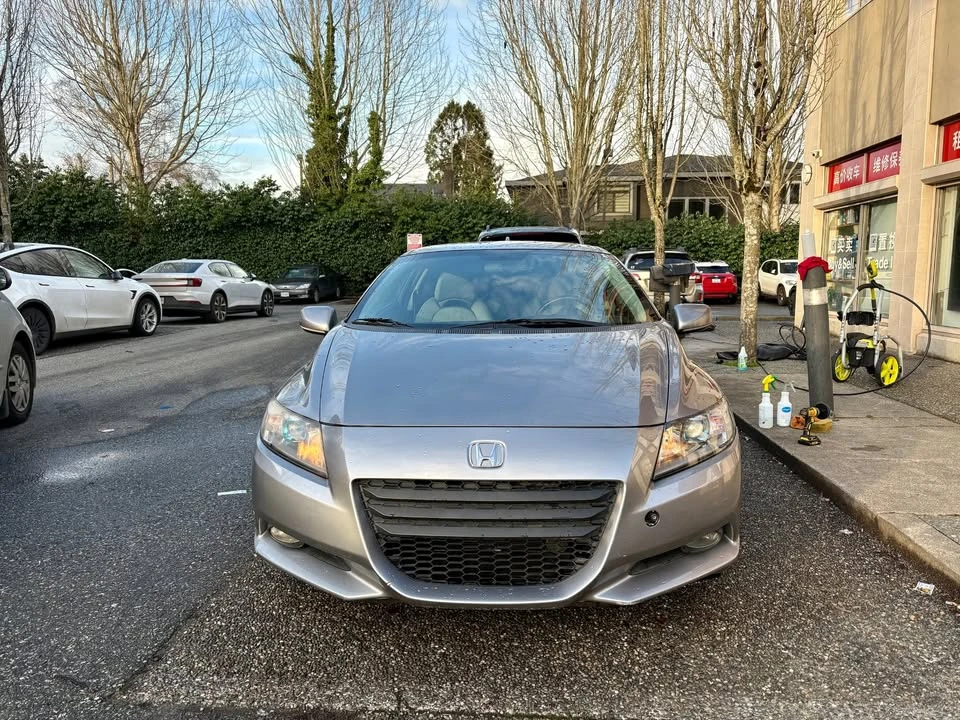 2011 Honda CR-Z - Image 2 of 19
