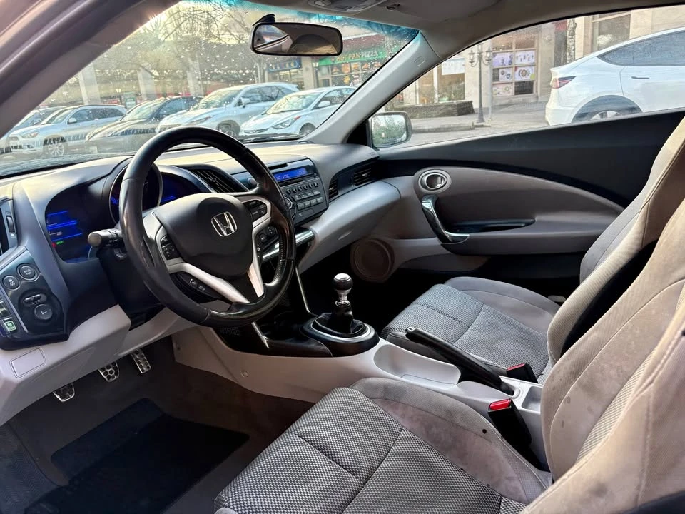 2011 Honda CR-Z - Image 10 of 19