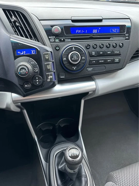 2011 Honda CR-Z - Image 11 of 16