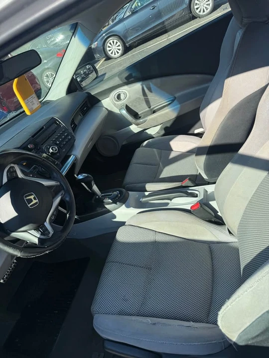 2011 Honda CR-Z - Image 3 of 10
