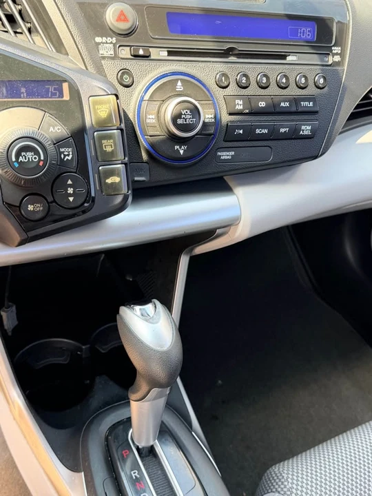 2011 Honda CR-Z - Image 7 of 17