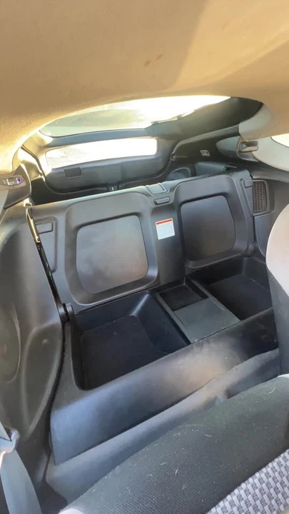 2011 Honda CR-Z - Image 7 of 11