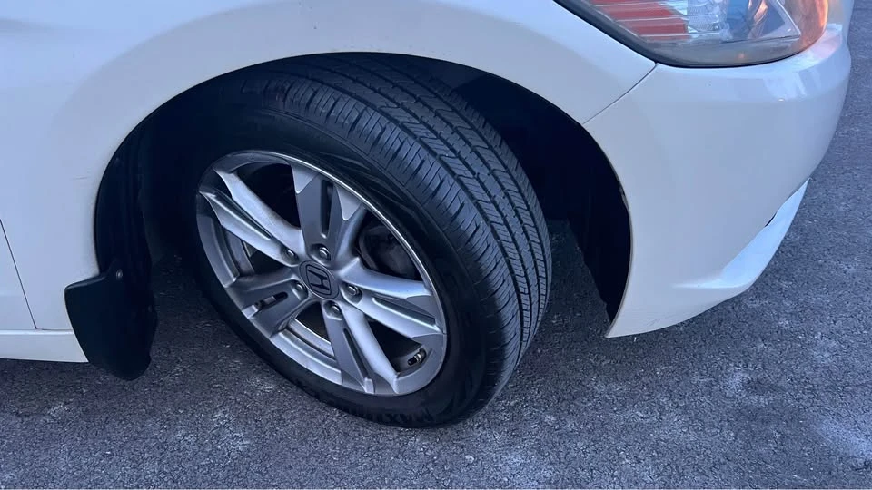 2011 Honda CR-Z - Image 18 of 20