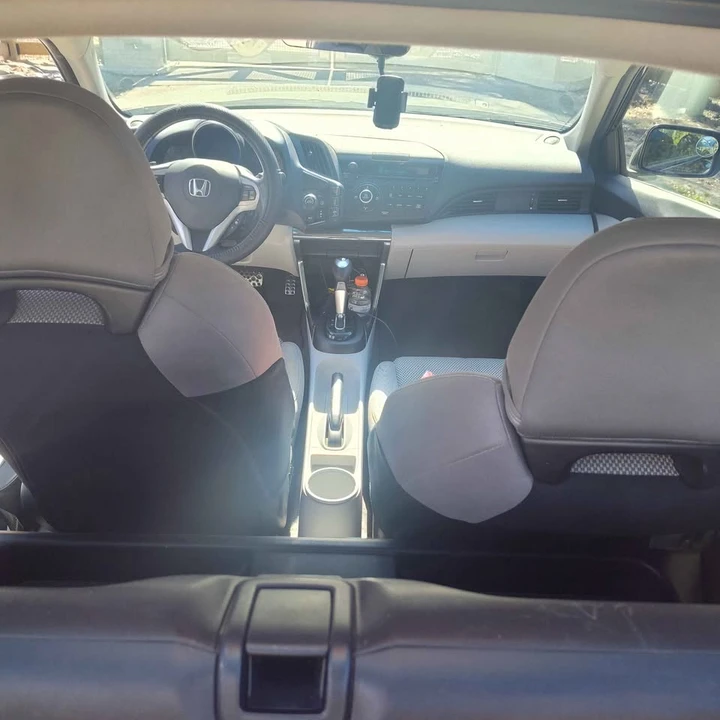 2011 Honda CR-Z - Image 6 of 10