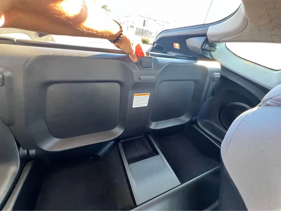 2011 Honda CR-Z - Image 15 of 19