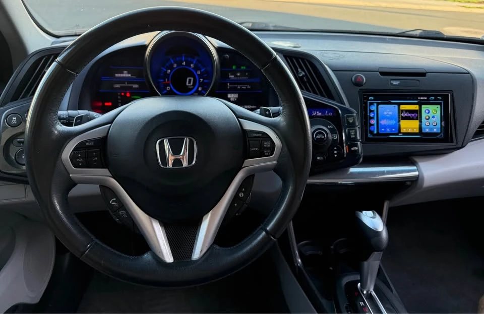 2011 Honda CR-Z - Image 10 of 20