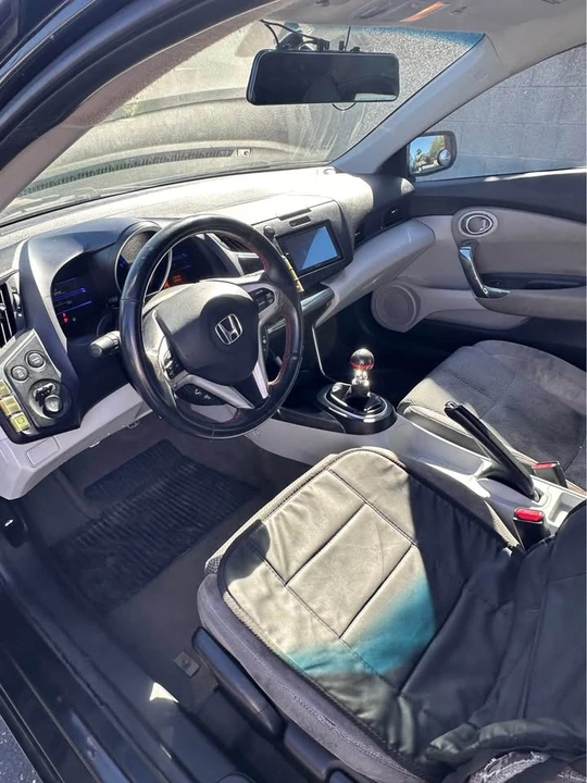 2011 Honda CR-Z - Image 11 of 16