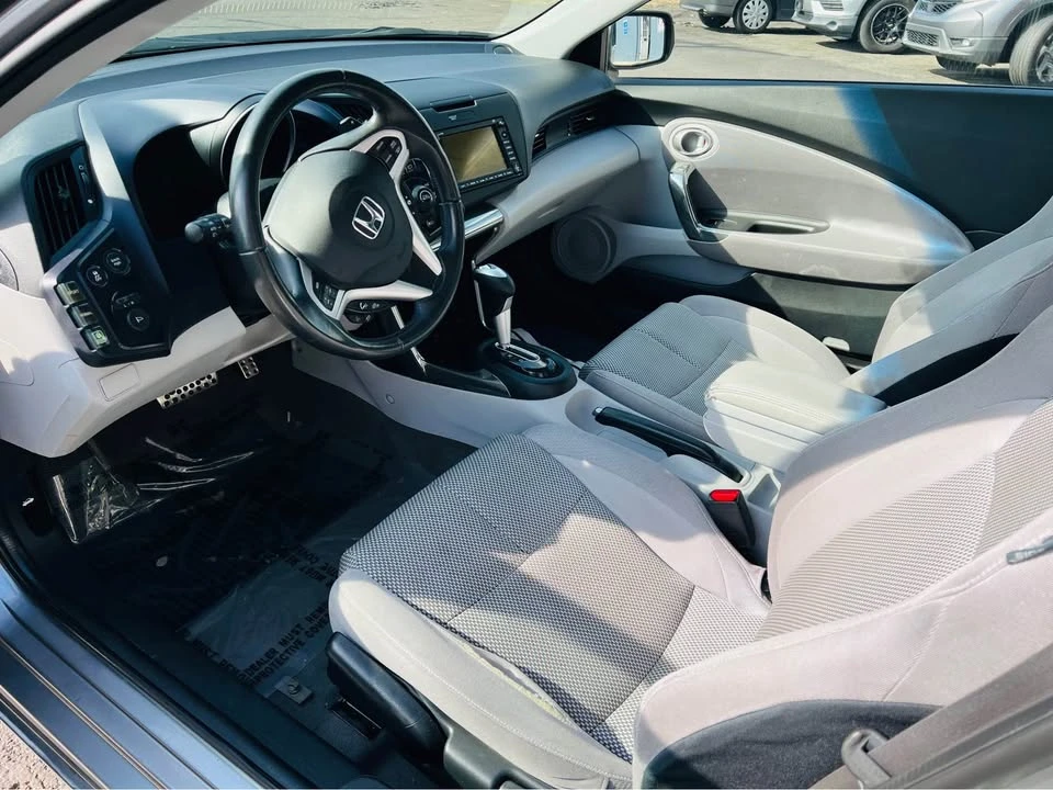 2011 Honda CR-Z - Image 10 of 15