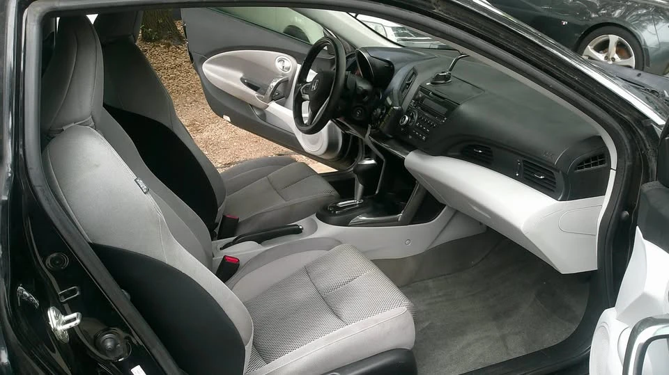 2011 Honda CR-Z - Image 16 of 20