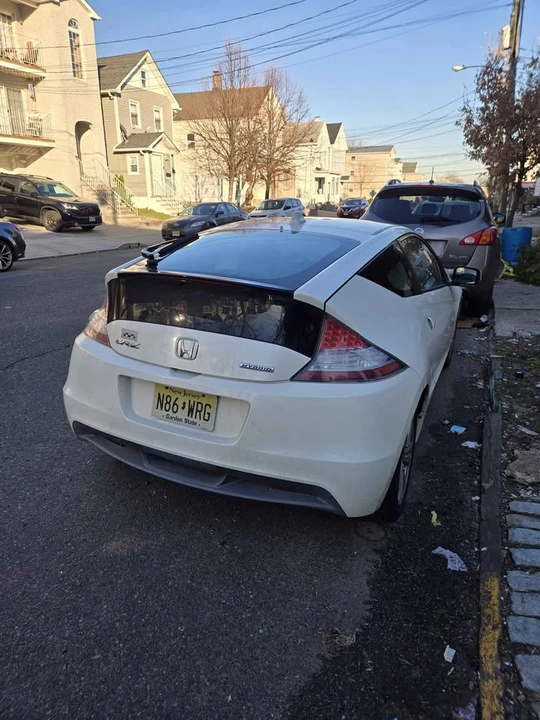 2011 Honda CR-Z - Image 5 of 15
