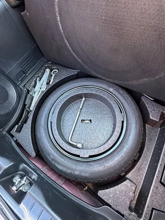 2011 Honda CR-Z - Image 16 of 18