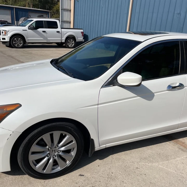 2011 Honda Accord 8th Gen - Image 5 of 17