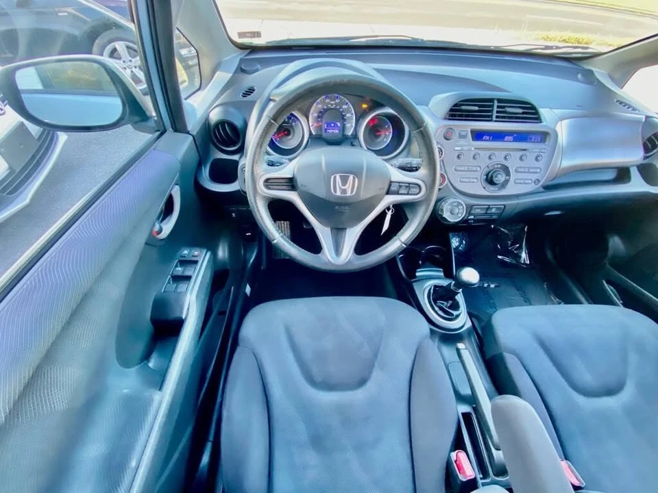 2011 Honda Fit - Image 11 of 19