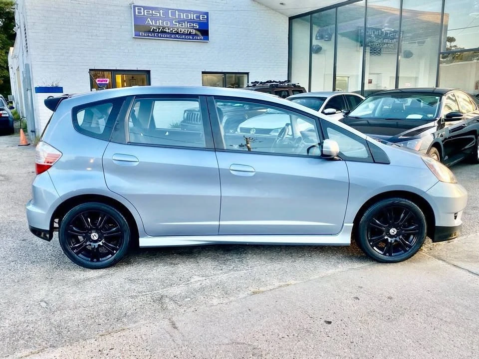 2011 Honda Fit - Image 7 of 19