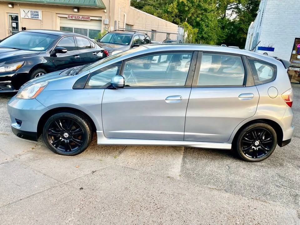 2011 Honda Fit - Image 2 of 19