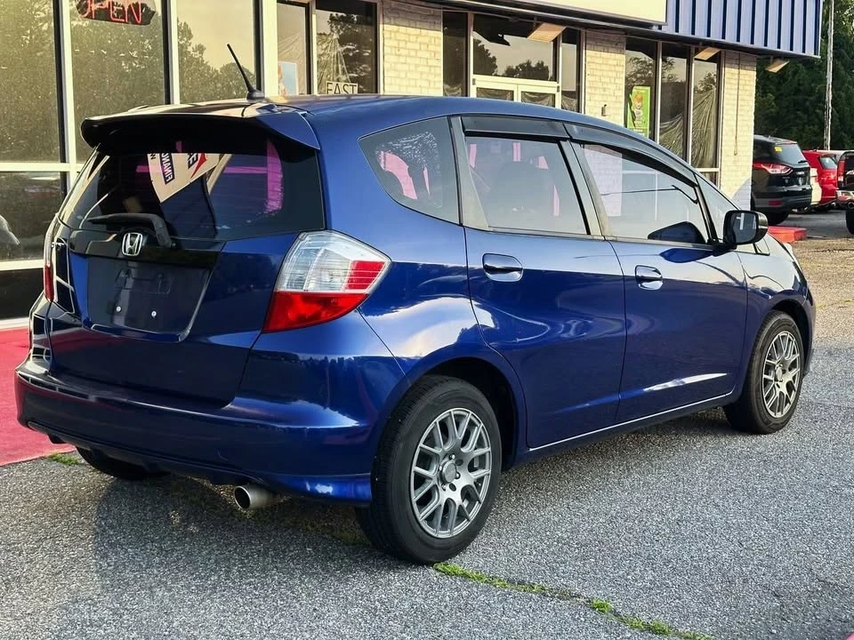 2011 Honda Fit - Image 3 of 18