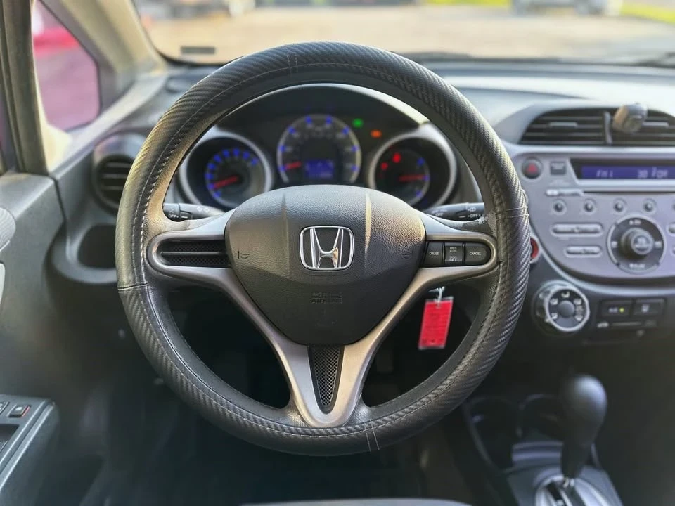 2011 Honda Fit - Image 15 of 18