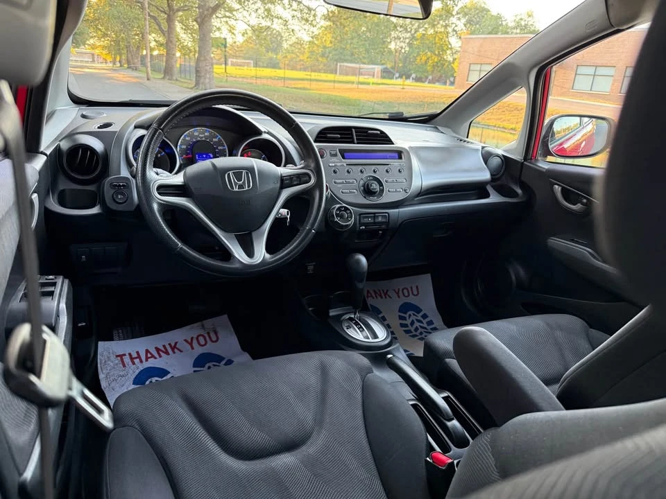 2011 Honda Fit - Image 6 of 12