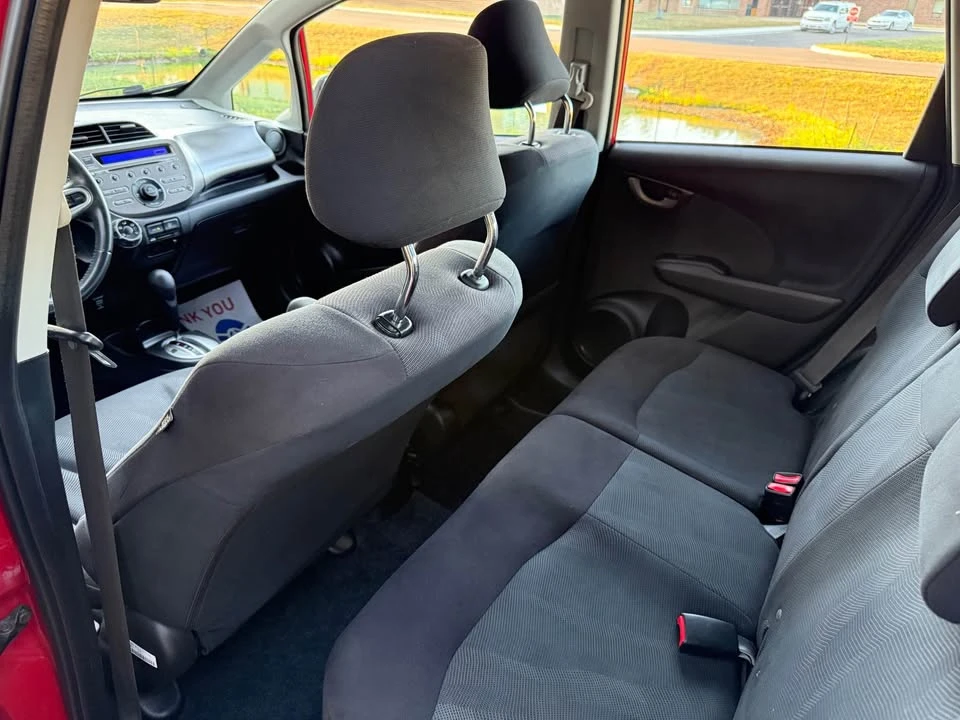 2011 Honda Fit - Image 5 of 12