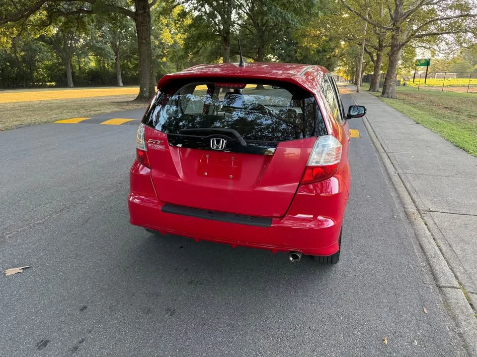 2011 Honda Fit - Image 4 of 12
