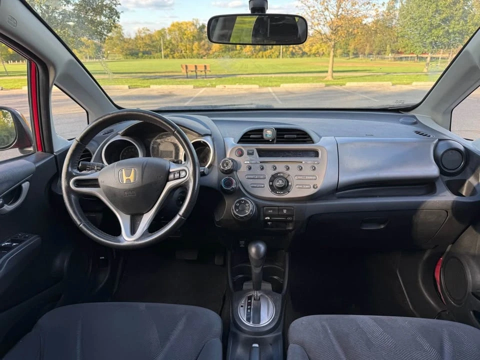 2011 Honda Fit - Image 9 of 13