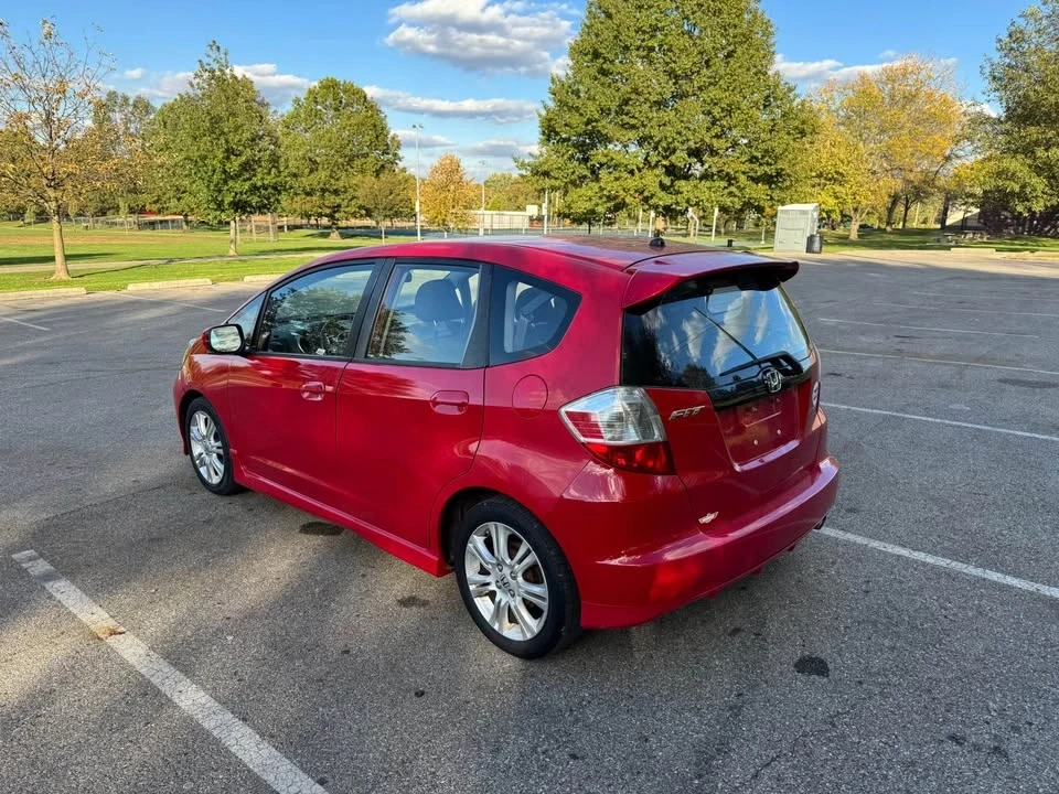 2011 Honda Fit - Image 5 of 13
