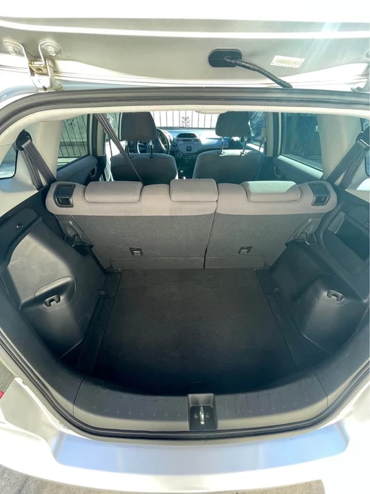 2011 Honda Fit - Image 9 of 11