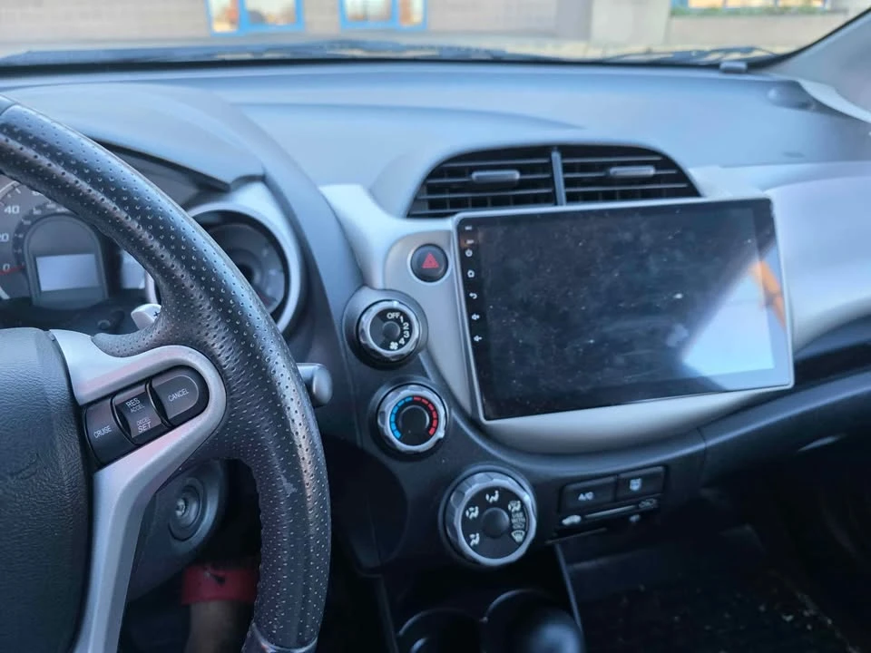 2011 Honda Fit - Image 4 of 4