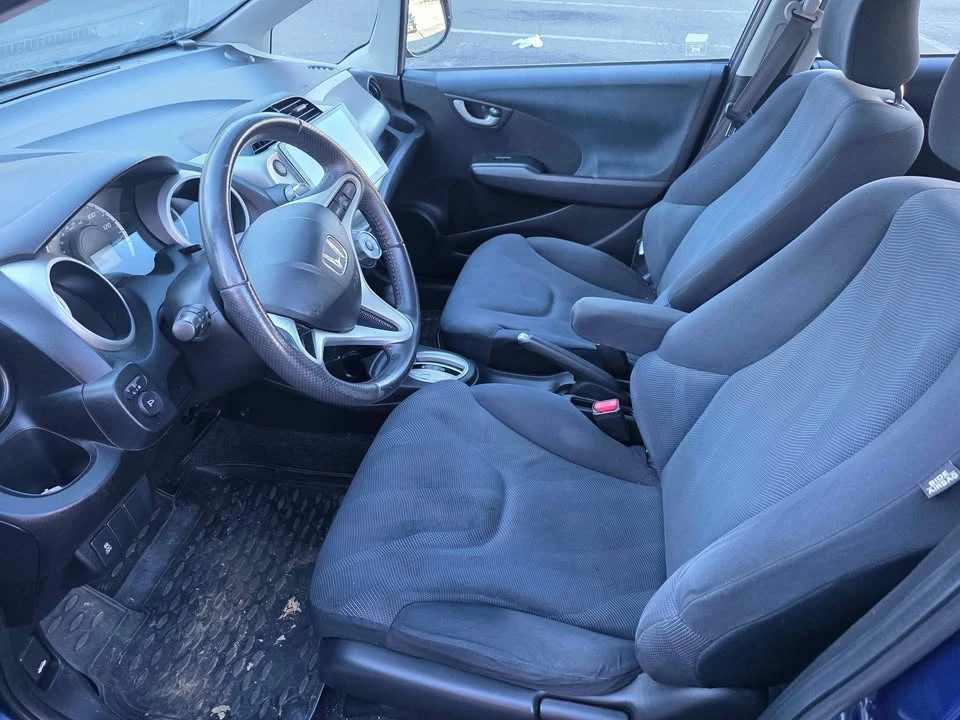 2011 Honda Fit - Image 3 of 4