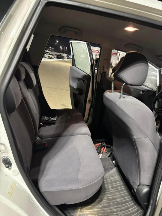 2011 Honda Fit - Image 9 of 10
