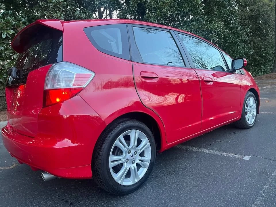 2011 Honda Fit - Image 12 of 20