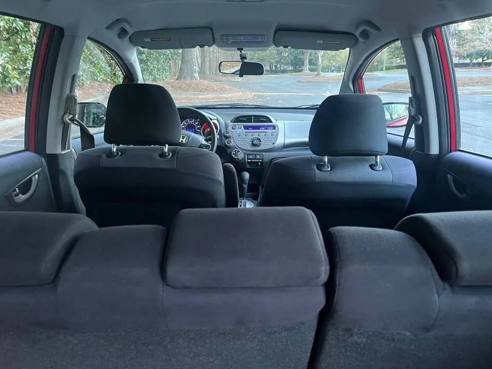 2011 Honda Fit - Image 11 of 20