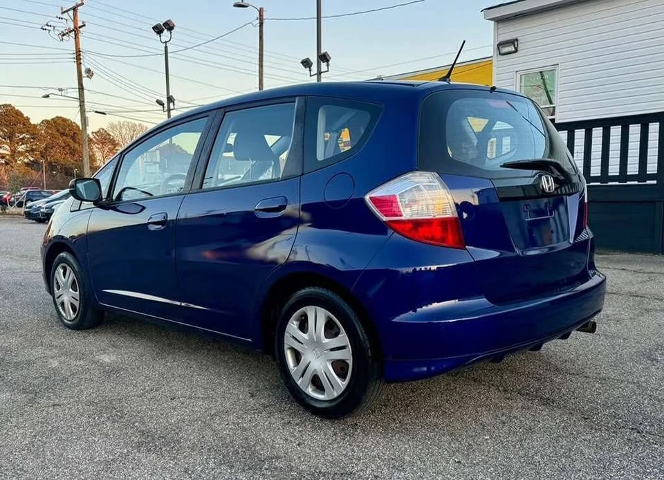 2011 Honda Fit - Image 3 of 17