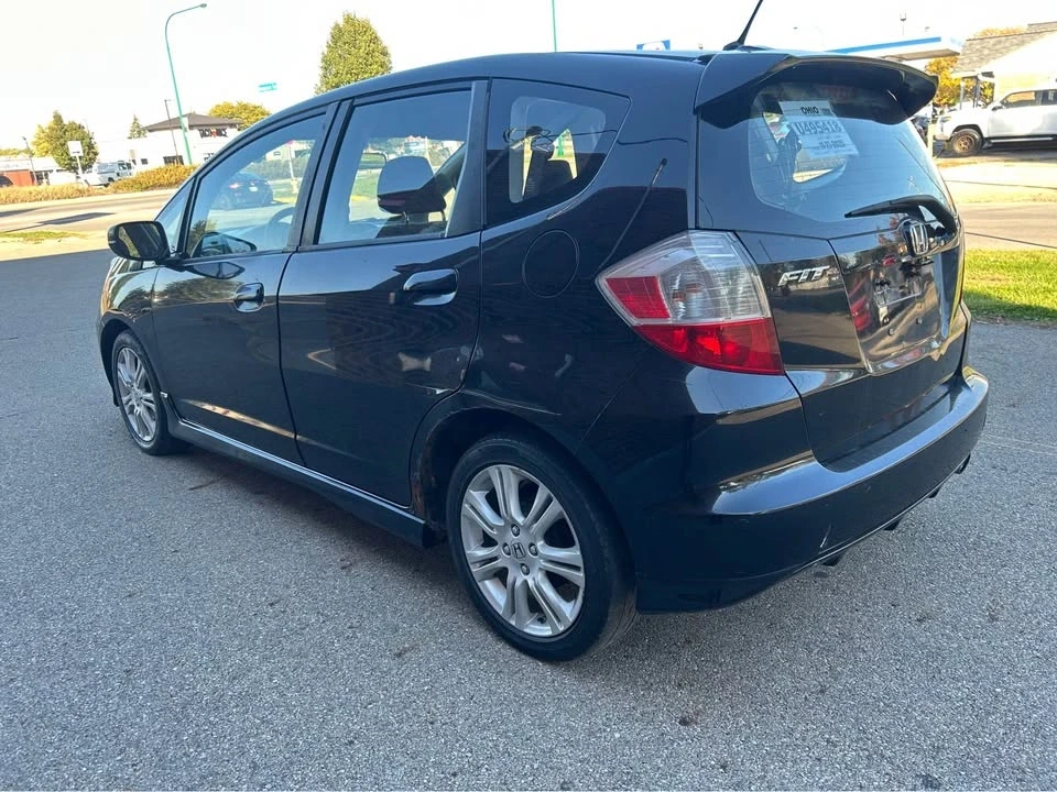 2011 Honda Fit - Image 4 of 8