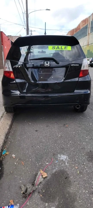 2011 Honda Fit - Image 3 of 7
